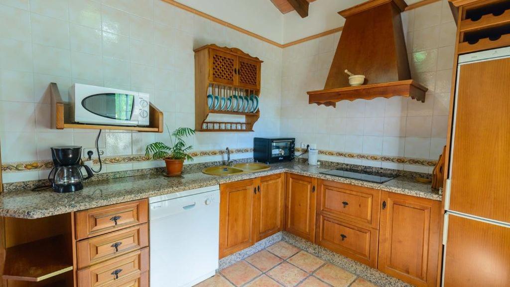 Casa Rural El Guindo Malaga Luaran gambar