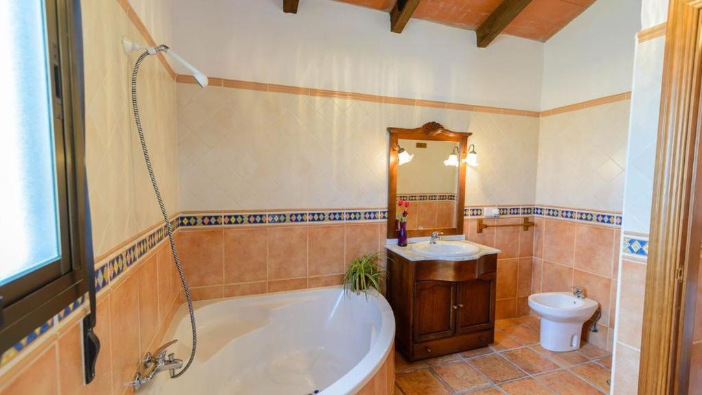 Casa Rural El Guindo Malaga Luaran gambar